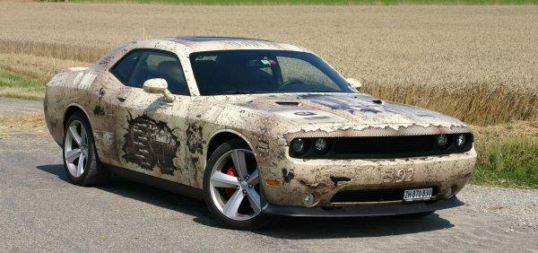 Dodge Challenger Avery Mad Max  design car wrapping Mad Max egyedi design autófóliázás
